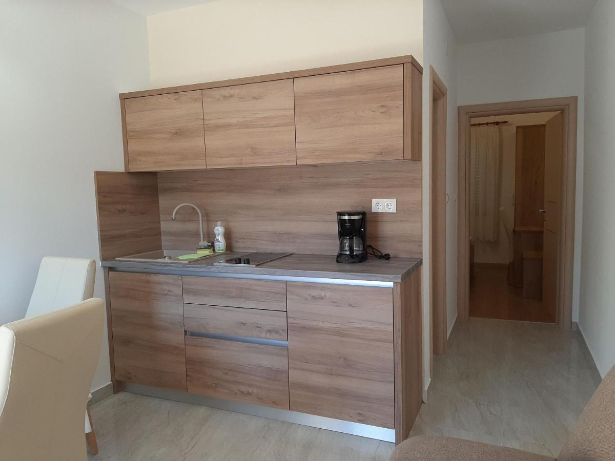 Apartments Edo Novalja Luaran gambar